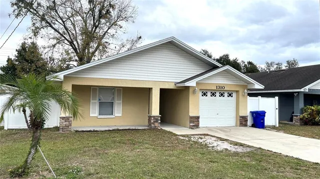 $1,750 | 1310 East Myrtle Street, Lakeland, FL 33801
