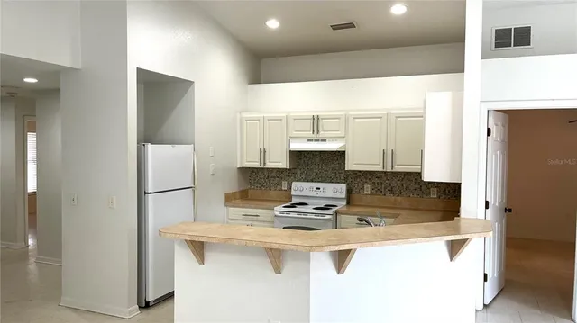 $1,750 | 1310 East Myrtle Street, Lakeland, FL 33801