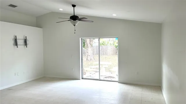 $1,750 | 1310 East Myrtle Street, Lakeland, FL 33801