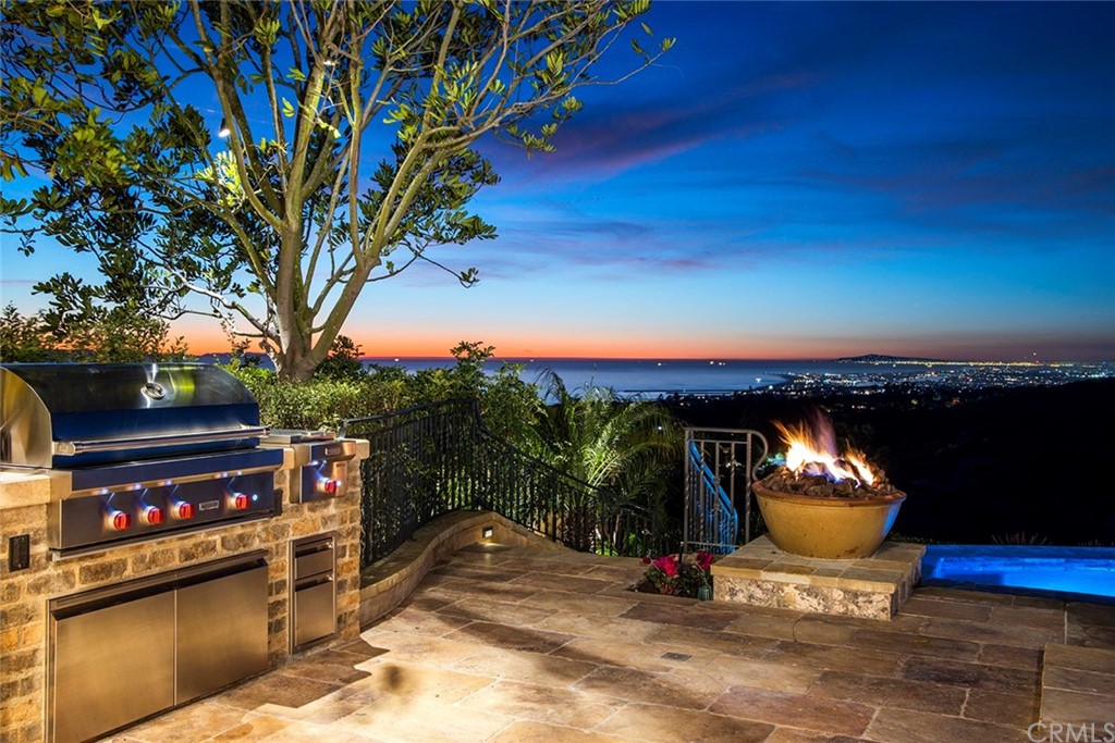 5 Clear Water Newport Coast, CA 92657 - Photo 13 of 41 a view of a terrace with sitting area