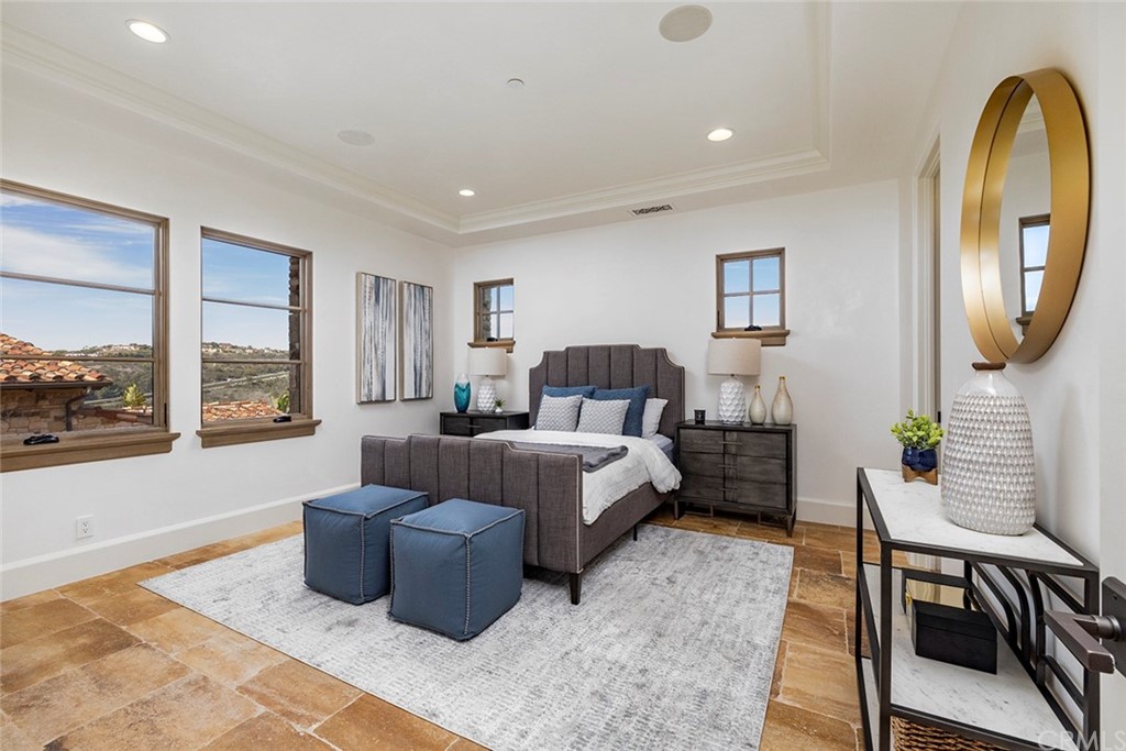 5 Clear Water Newport Coast, CA 92657 - Photo 36 of 41 Bedroom Suite #5 - Upstairs