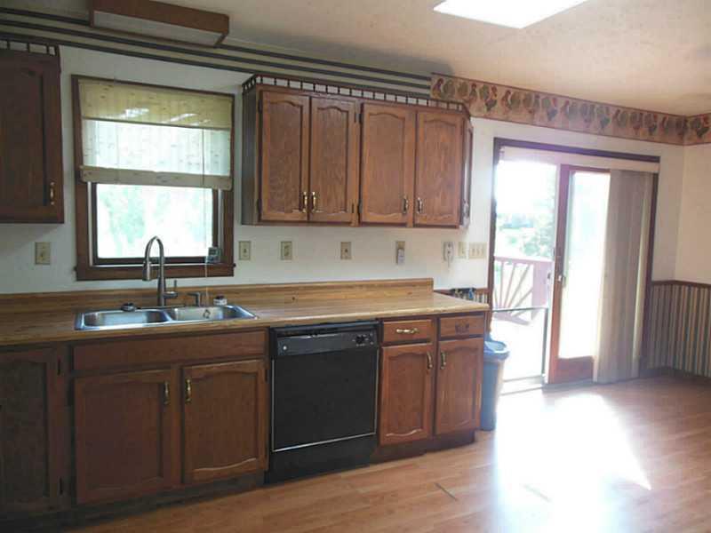 Kitchen. 