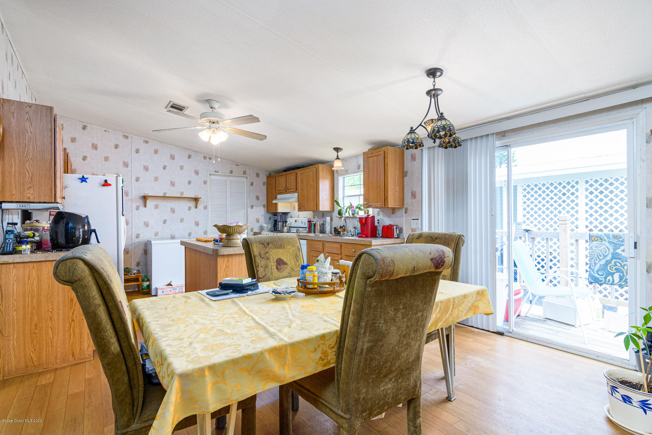 1818 Mango Street Northeast Palm Bay, FL 32905 - Photo 11 of 18 Dining Area