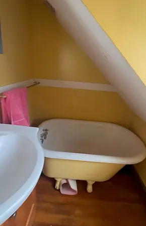 $6,500 | 20 Trinity Terrace, Newton, MA 02459