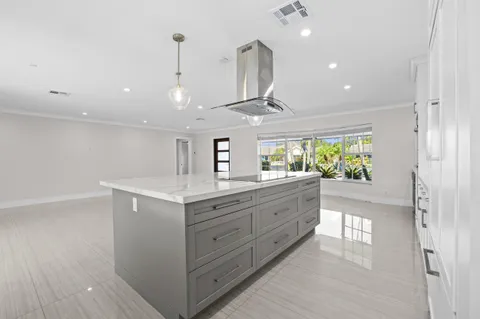 $1,300,000 | 4240 Northeast 22nd Terrace, Lighthouse Point, FL 33064