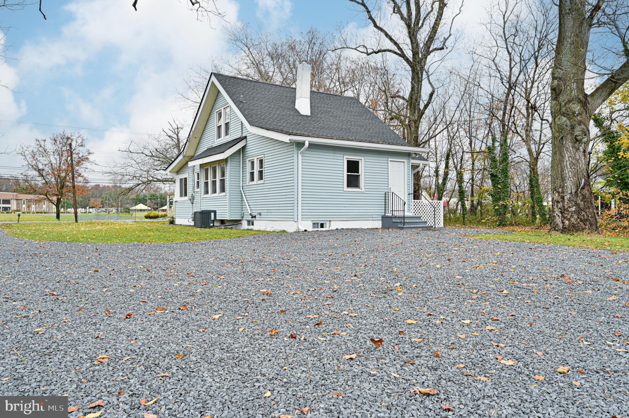 2531 East Chestnut Avenue Vineland, NJ 08361 - Photo 9 of 40