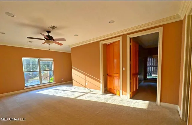 $235,000 | 4550 Ridgewood Road, Jackson, MS 39211