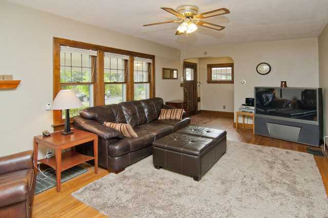 3073 Midgard Road Columbus, OH 43202 - Photo 4 of 25