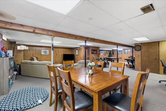 $370,000 | 1364 Milverton Drive, Troy, MI 48083