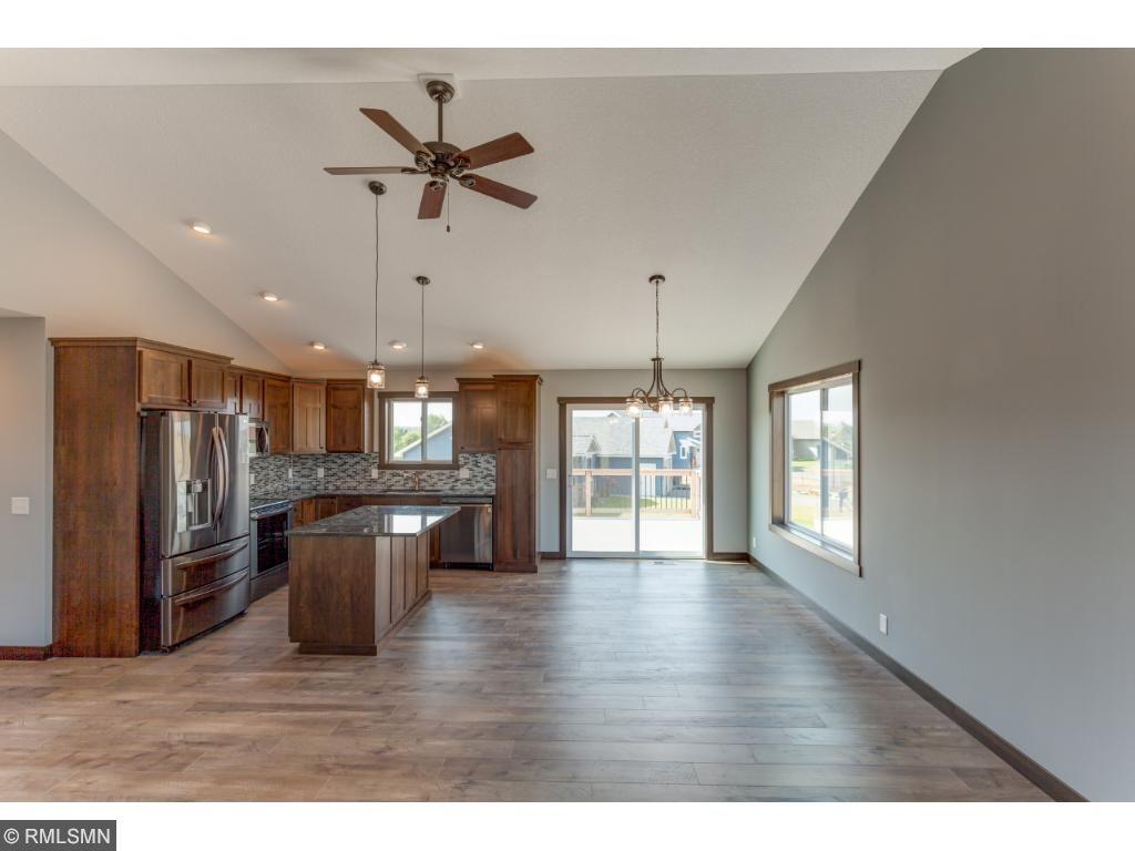 284 Prairie Road New Richmond, WI 54017 - Photo 12 of 24 Gallery Image 12