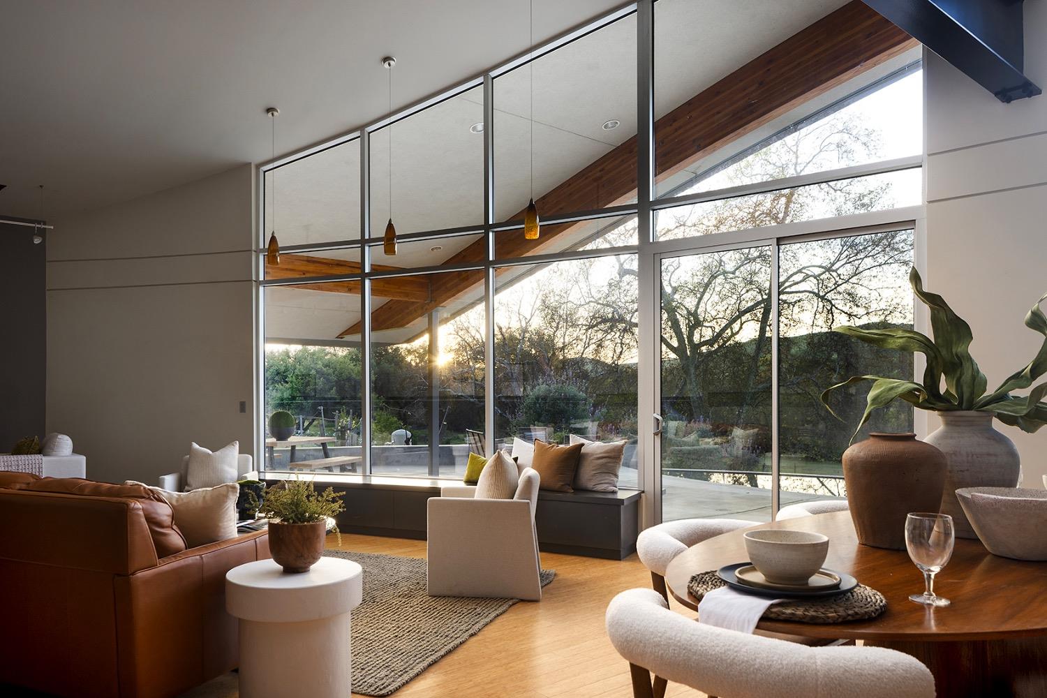 26210 Elwood Road Sanger, CA 93657 - Photo 7 of 36 a living room with patio furniture and a potted plant