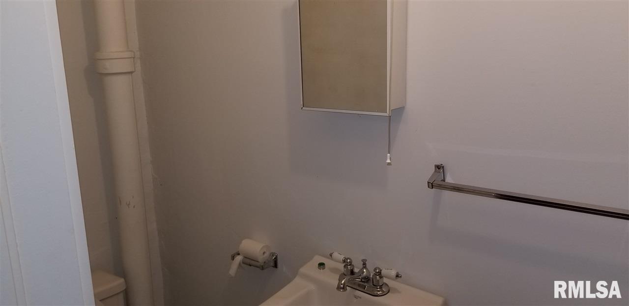 1105 South 54th Street Clinton, IA 52732 - Photo 14 of 14 Gallery Image 14