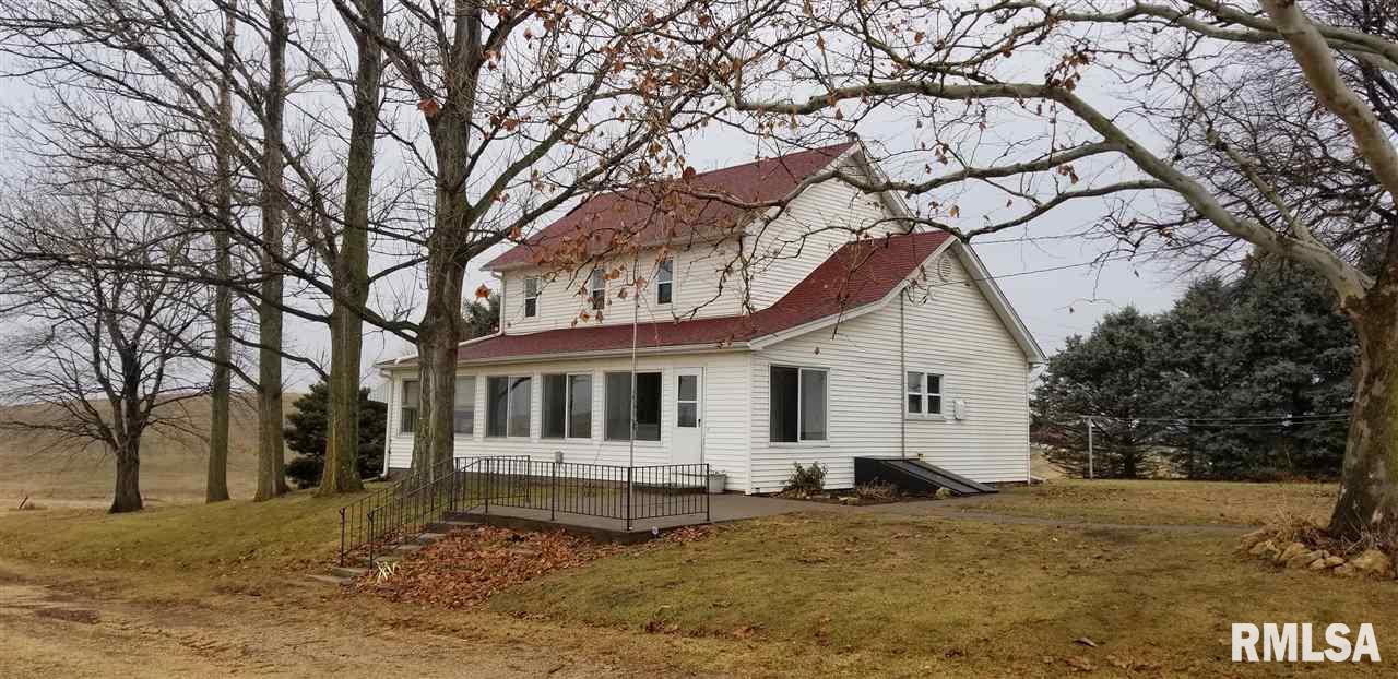 1105 South 54th Street Clinton, IA 52732 - Photo 3 of 14 Gallery Image 3