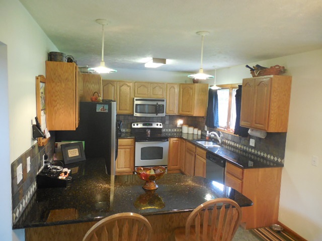 1551 West Pickard Road Mount Pleasant, MI 48858 - Photo 7 of 53 1807028-6.JPG