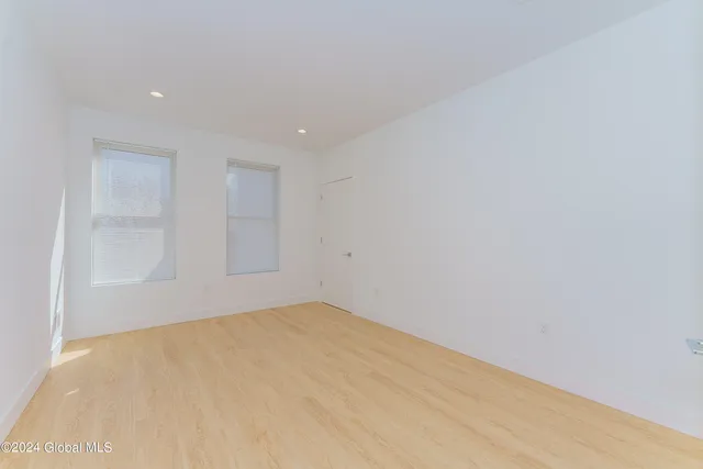 $2,250 | 1133 Loudon Road, Cohoes, NY 12047