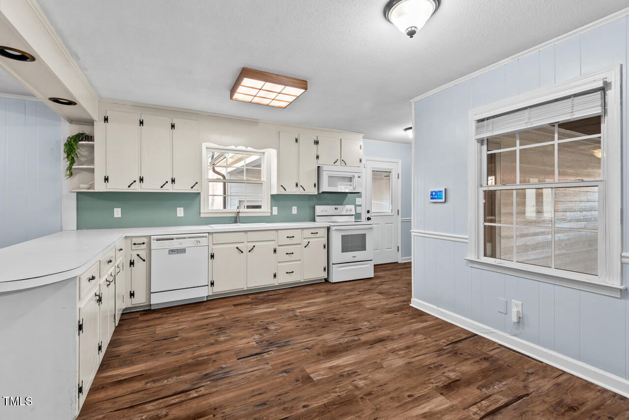 4908 Winterlochen Road Raleigh, NC 27603 - Photo 9 of 41 28