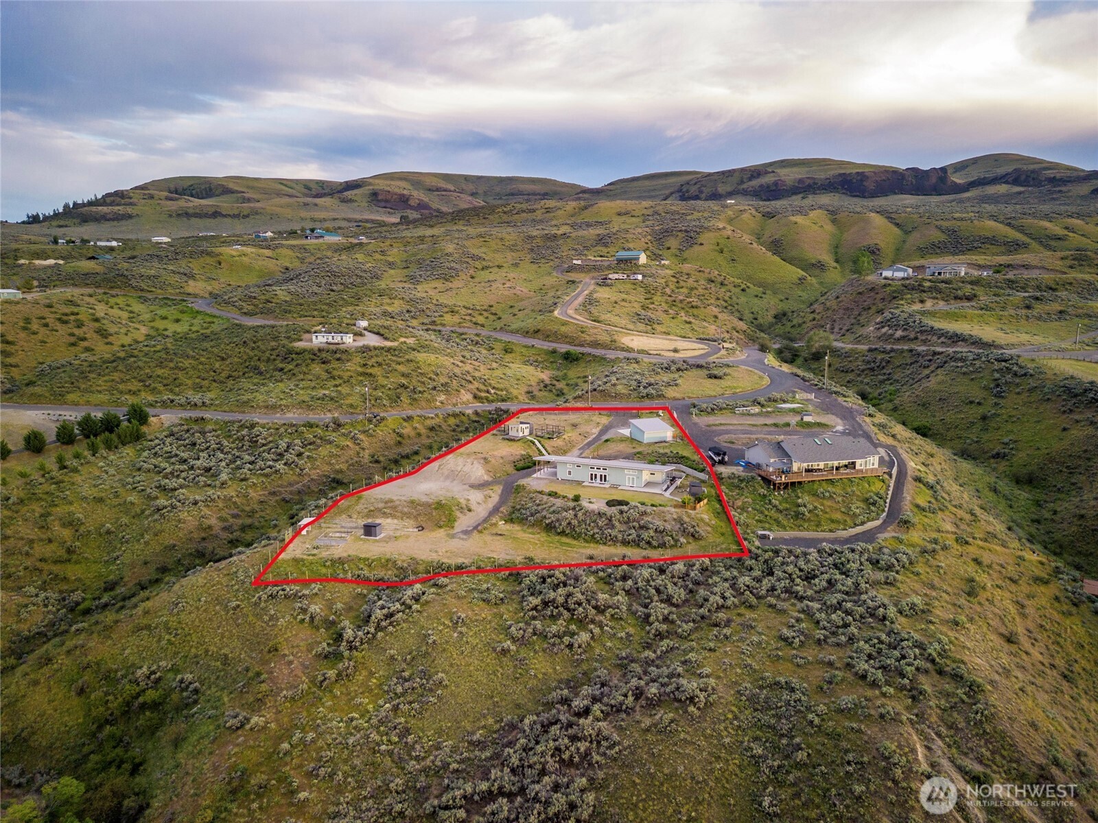 4205 Plum Point Road Grand Coulee, WA 99133 - Photo 38 of 39 a view of an ocean