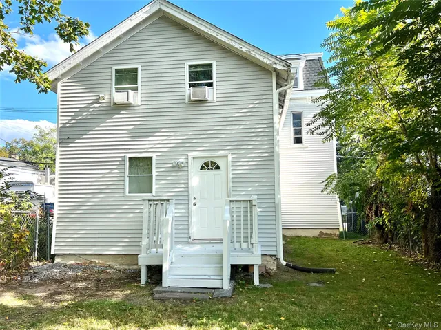 $346,000 | 34 Smith Street, Poughkeepsie, NY 12601