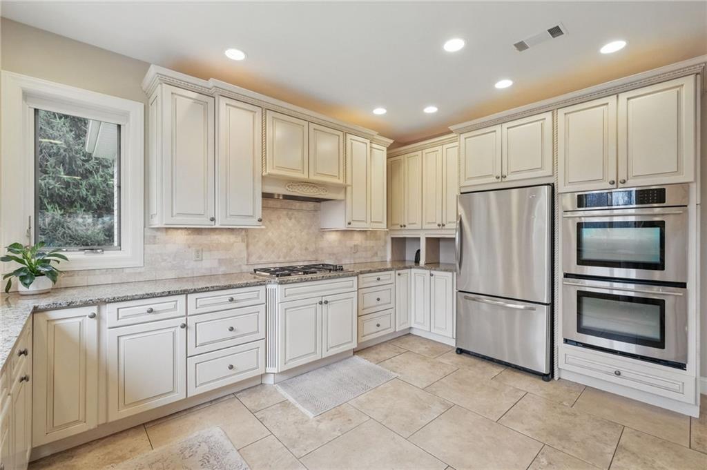 3611 Centerview Road Gibsonia, PA 15044 - Photo 18 of 49 Gallery Image 18