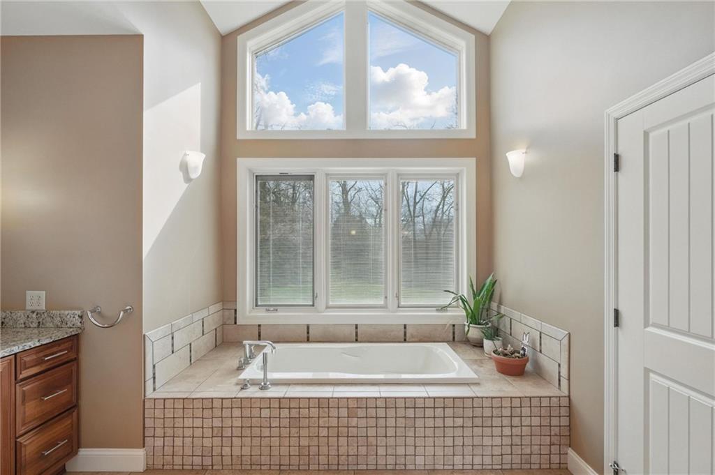 3611 Centerview Road Gibsonia, PA 15044 - Photo 27 of 49 Gallery Image 27