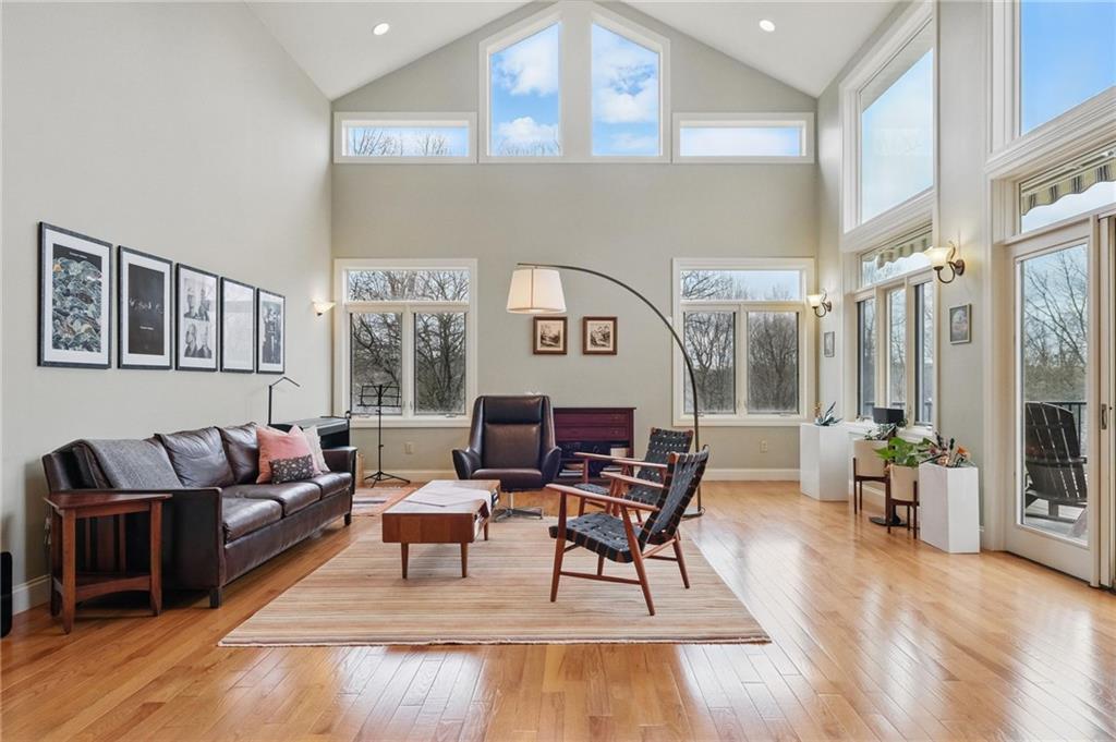 3611 Centerview Road Gibsonia, PA 15044 - Photo 6 of 49 Gallery Image 6