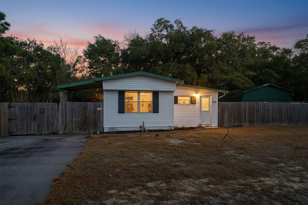 9727 Lake Drive Weeki Wachee, FL 34613 - Photo 21 of 28