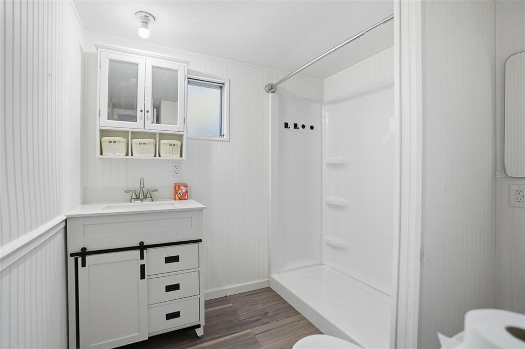 9727 Lake Drive Weeki Wachee, FL 34613 - Photo 5 of 28