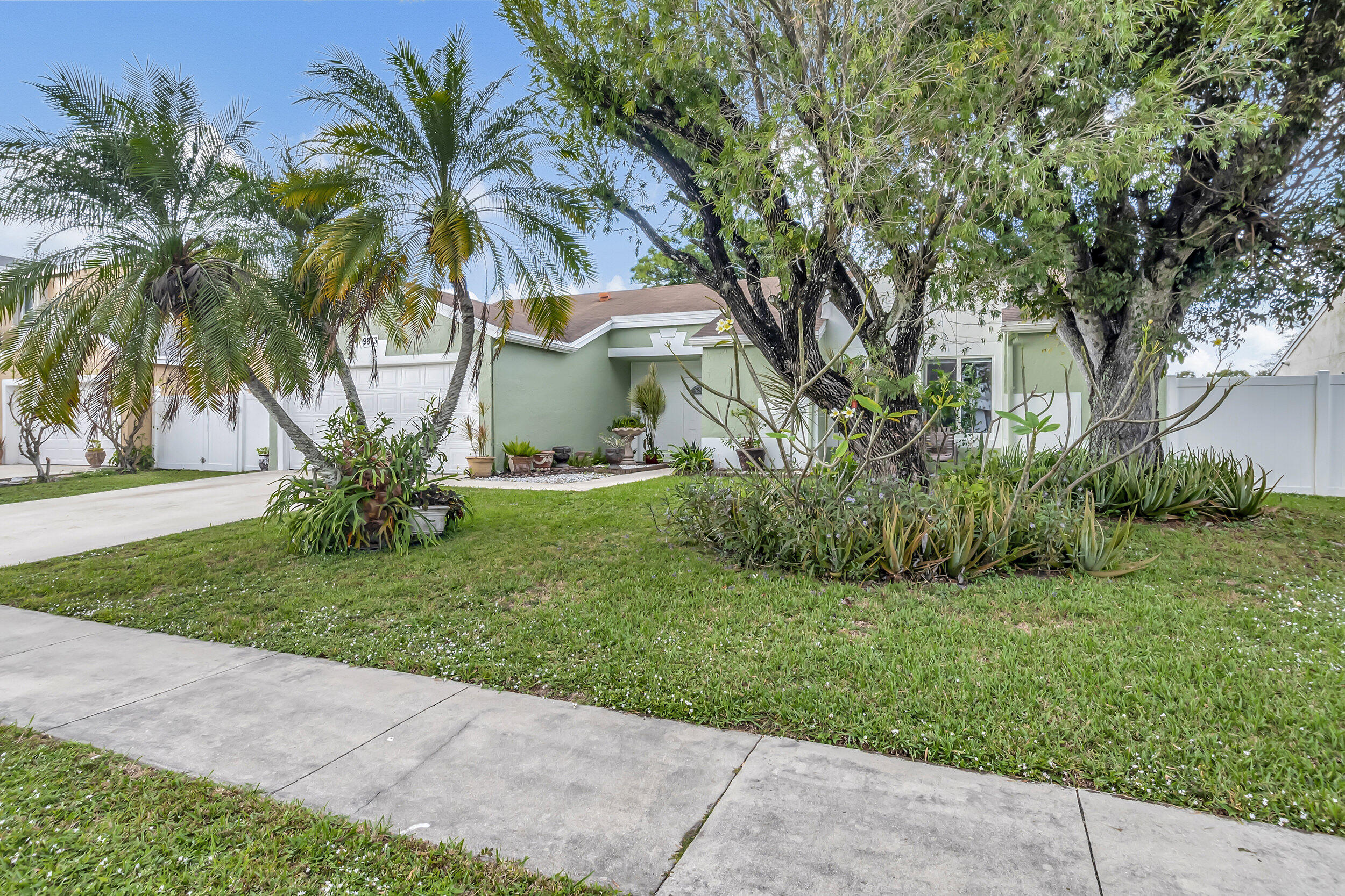 9873 Robins Nest Road Boca Raton, FL 33496 - Photo 36 of 64 14_dsc_3208