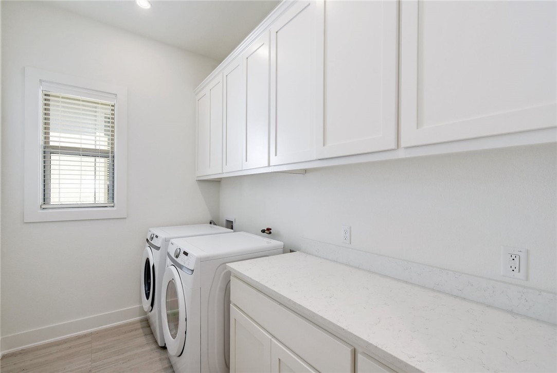 4107 Softleaf Lane Austin, TX 78738 - Photo 26 of 40 Gallery Image 26