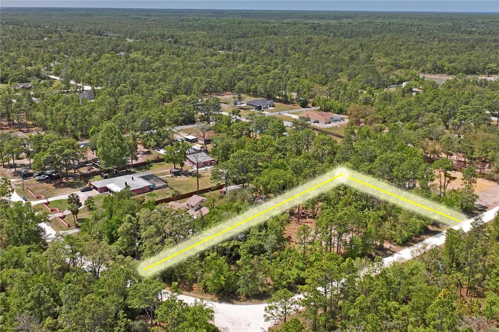 0 Yellowstone Avenue Weeki Wachee, FL 34614 - Photo 4 of 18 a view of a city