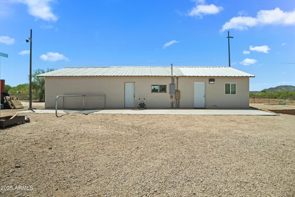 $1,200,000 | 38614 North Central Avenue, Phoenix, AZ 85086