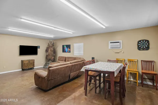 $1,200,000 | 38614 North Central Avenue, Phoenix, AZ 85086