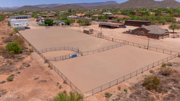 $1,200,000 | 38614 North Central Avenue, Phoenix, AZ 85086