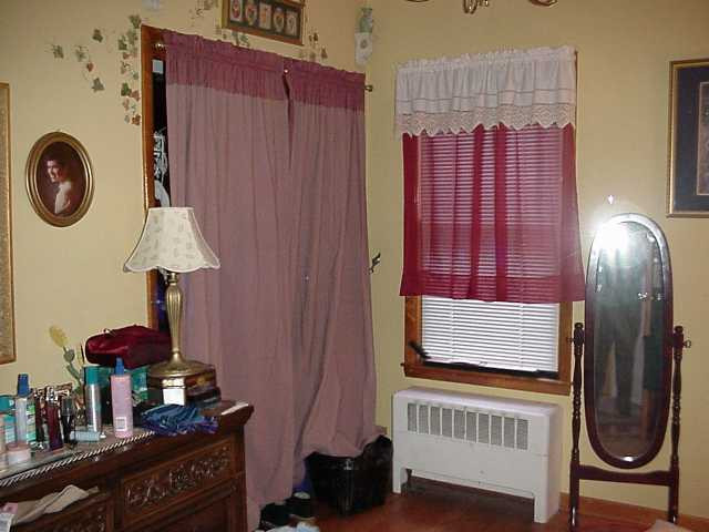 28 Clinton Street Rensselaer, NY 12144 - Photo 3 of 4 Photo 3
