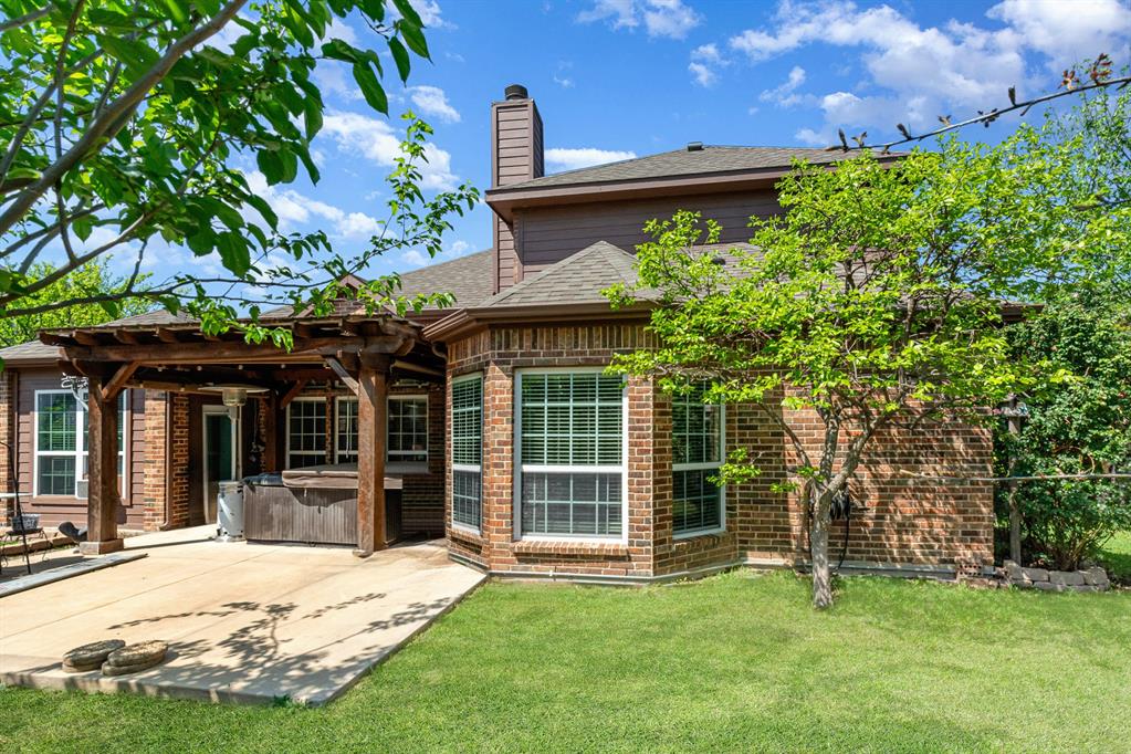 1325 Bateman Lane Celina, TX 75009 - Photo 39 of 39 a view of a house with a garden