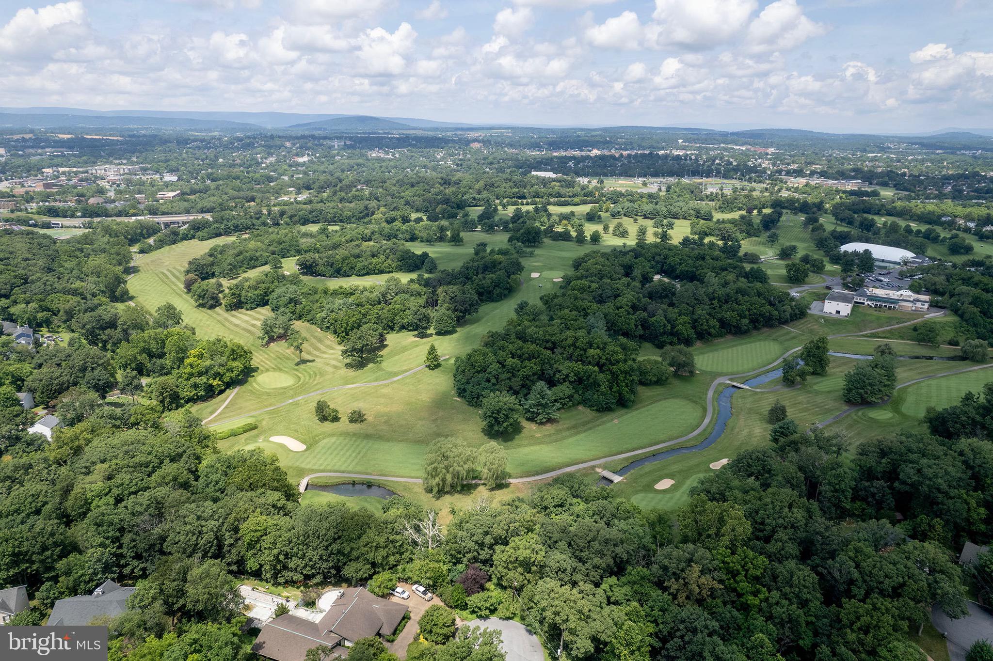 Buildable lot in Frederick County w/ views of golf