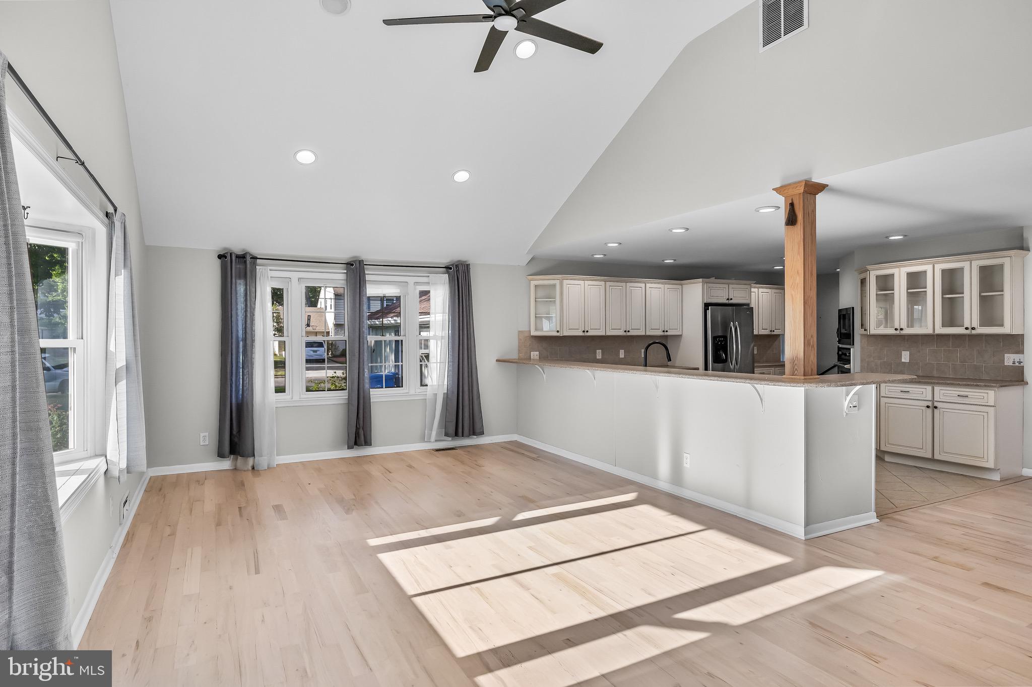 445 Pelham Road Cherry Hill, NJ 08034 - Photo 12 of 36 Gallery Image 12