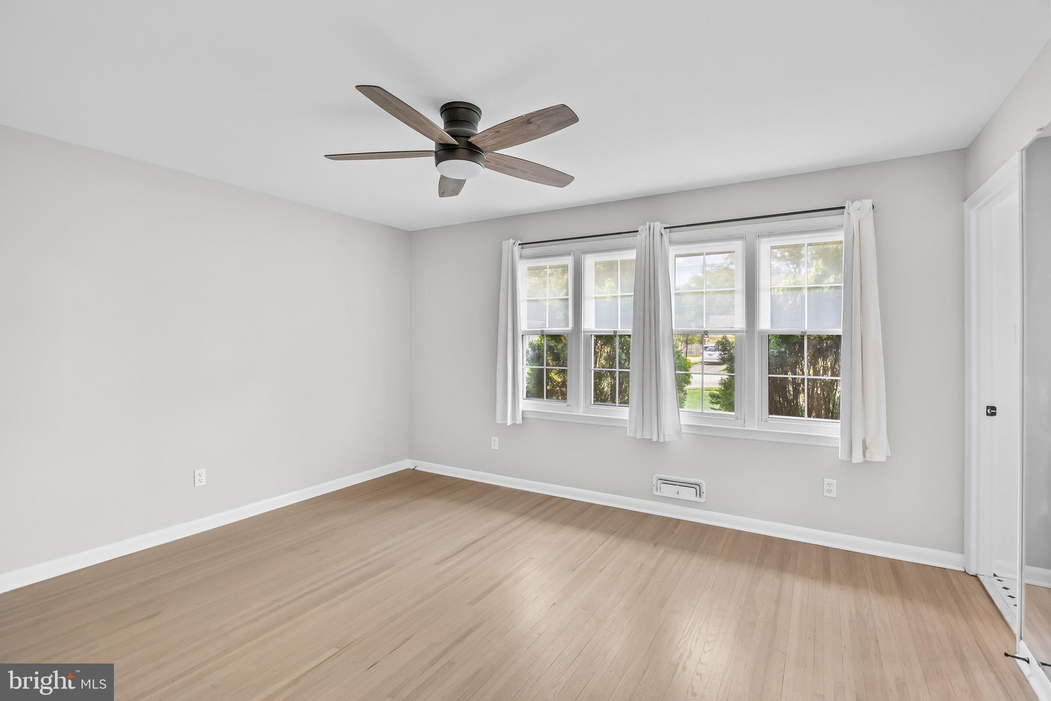 445 Pelham Road Cherry Hill, NJ 08034 - Photo 29 of 36 Gallery Image 29