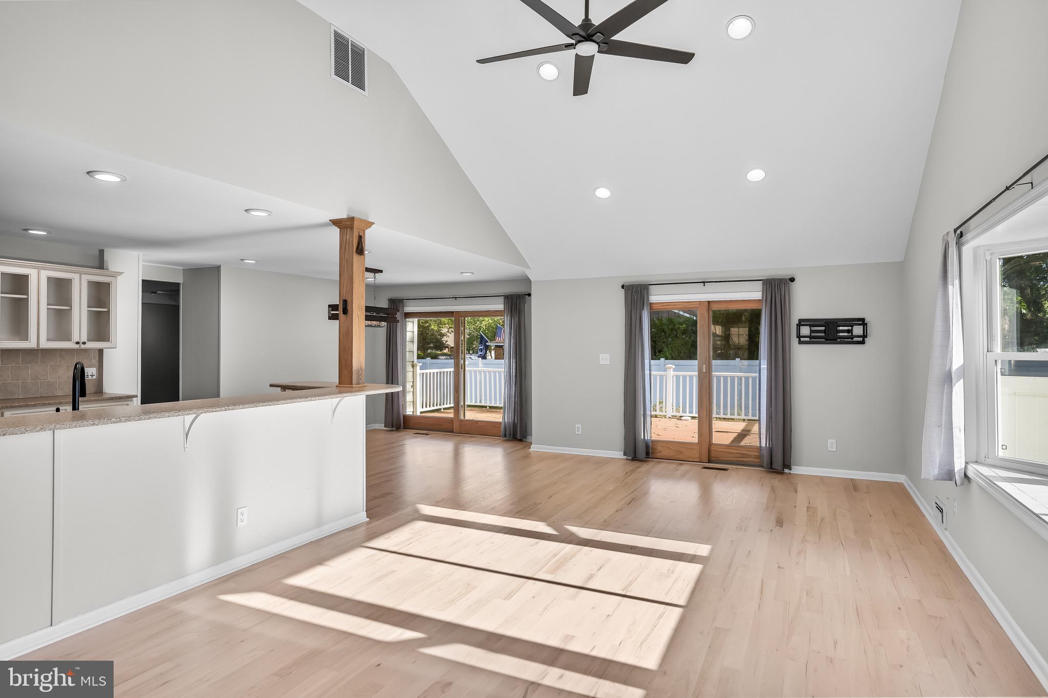 445 Pelham Road Cherry Hill, NJ 08034 - Photo 10 of 36 Gallery Image 10