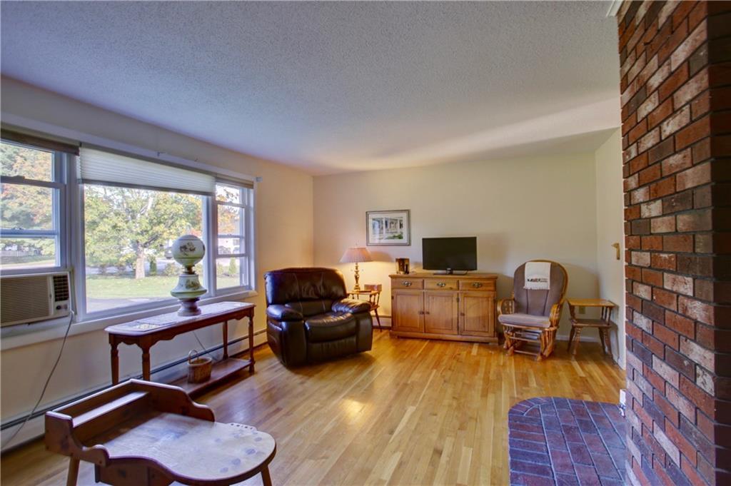 19 Sweetser Road Yarmouth, ME 04096 - Photo 7 of 18 Photo