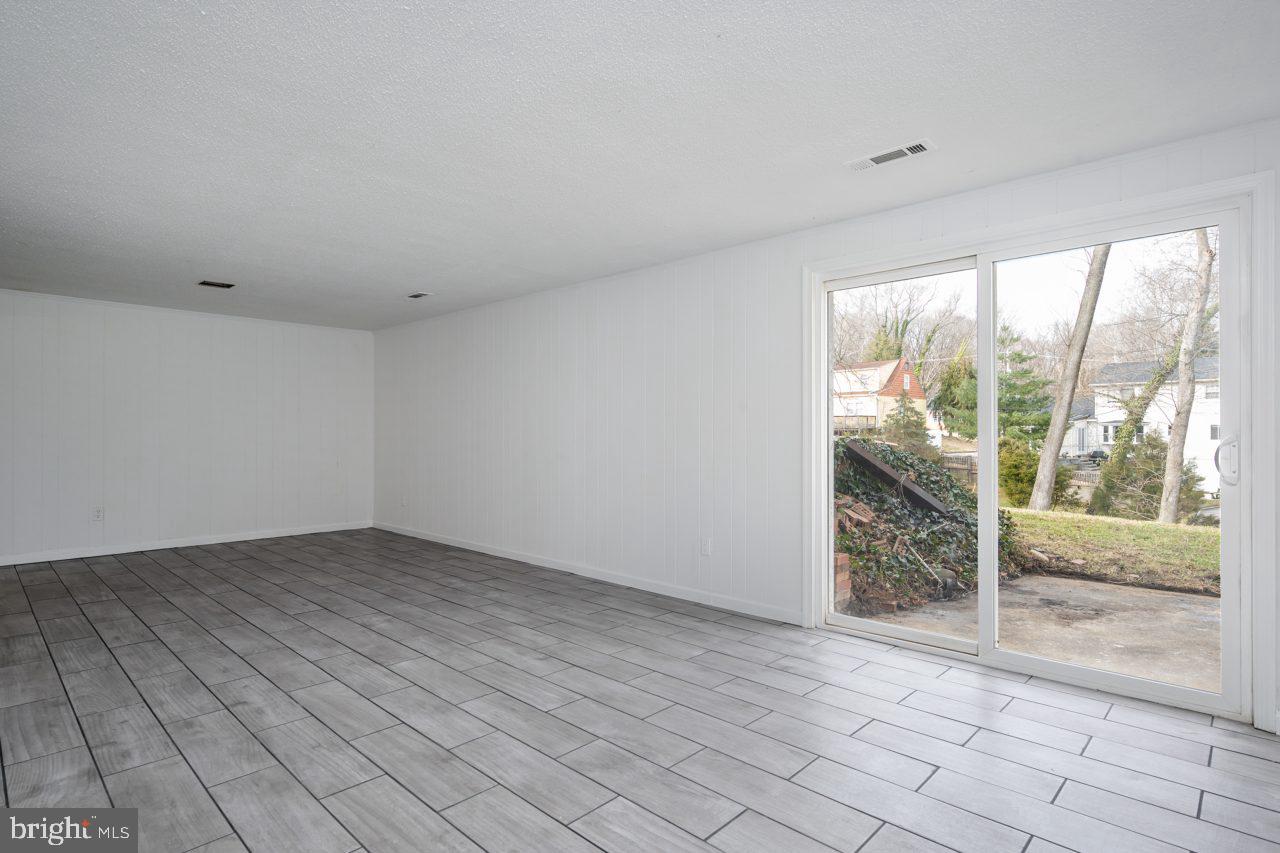 2004 Brierhill Road Fort Washington, MD 20744 - Photo 36 of 42 a view of an empty room with a window