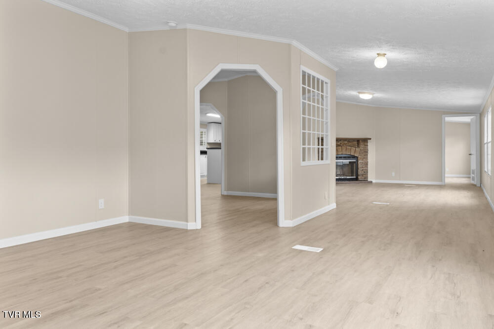 835 Mountain View Road Rogersville, TN 37857 - Photo 4 of 29 835 Mountain View Road