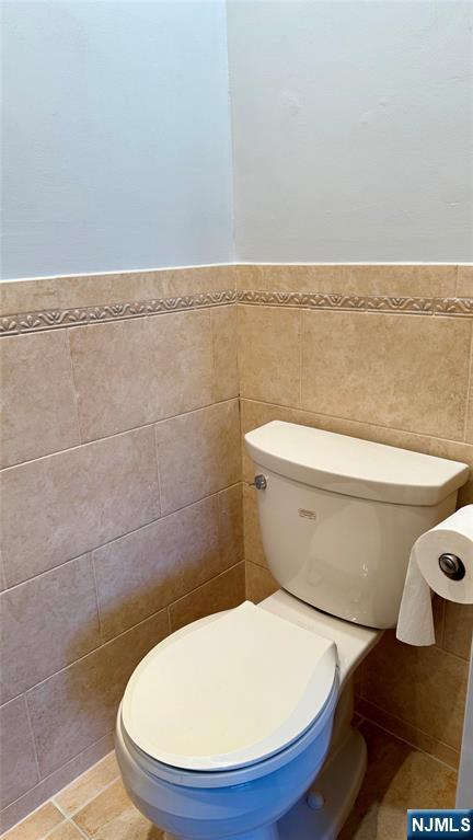 844 Elizabeth Street, Unit 2 Ridgefield, NJ 07657 - Photo 18 of 22