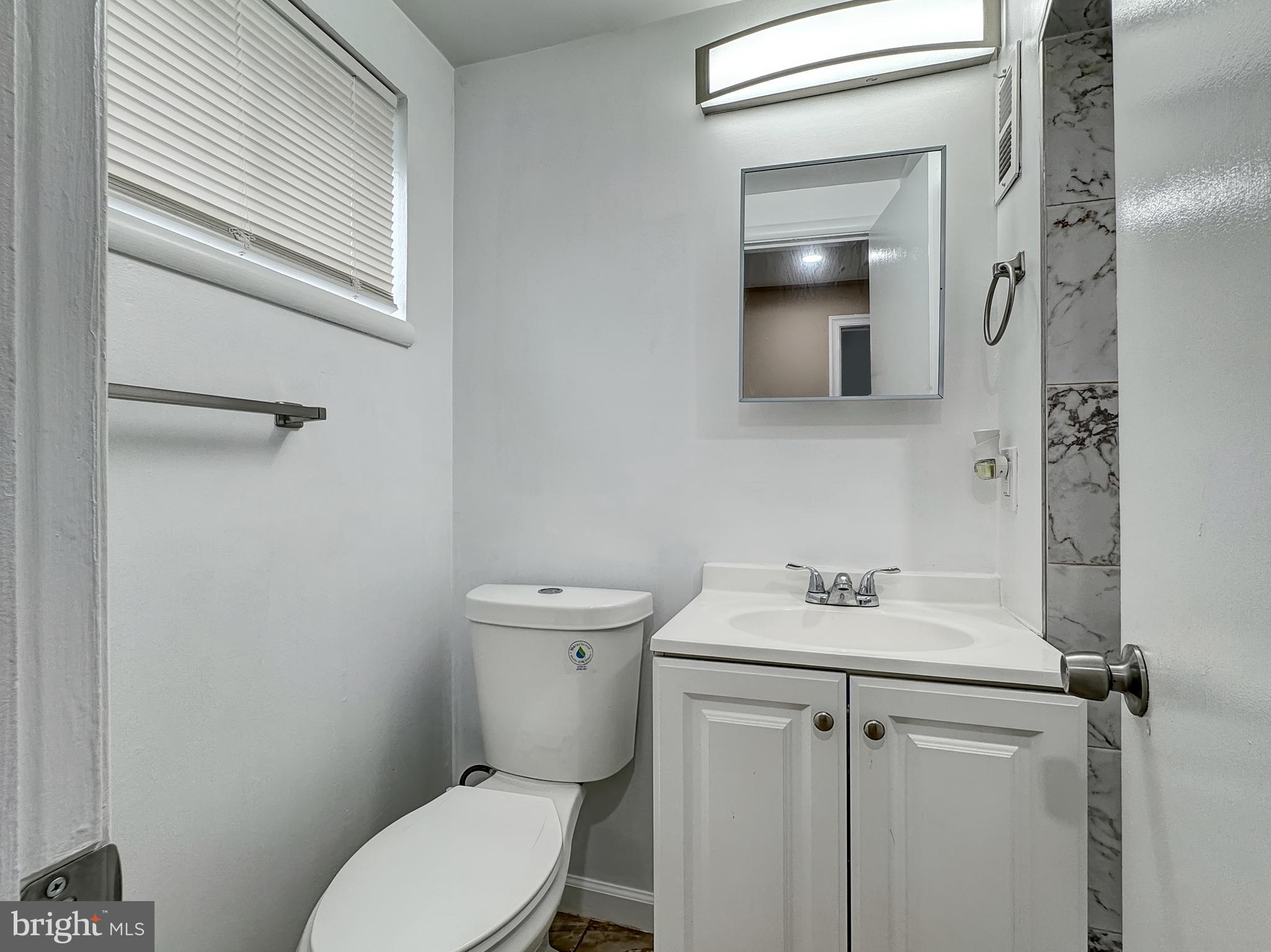 2408 Lillian Drive Silver Spring, MD 20902 - Photo 25 of 43 2nd Level - Full bathroom