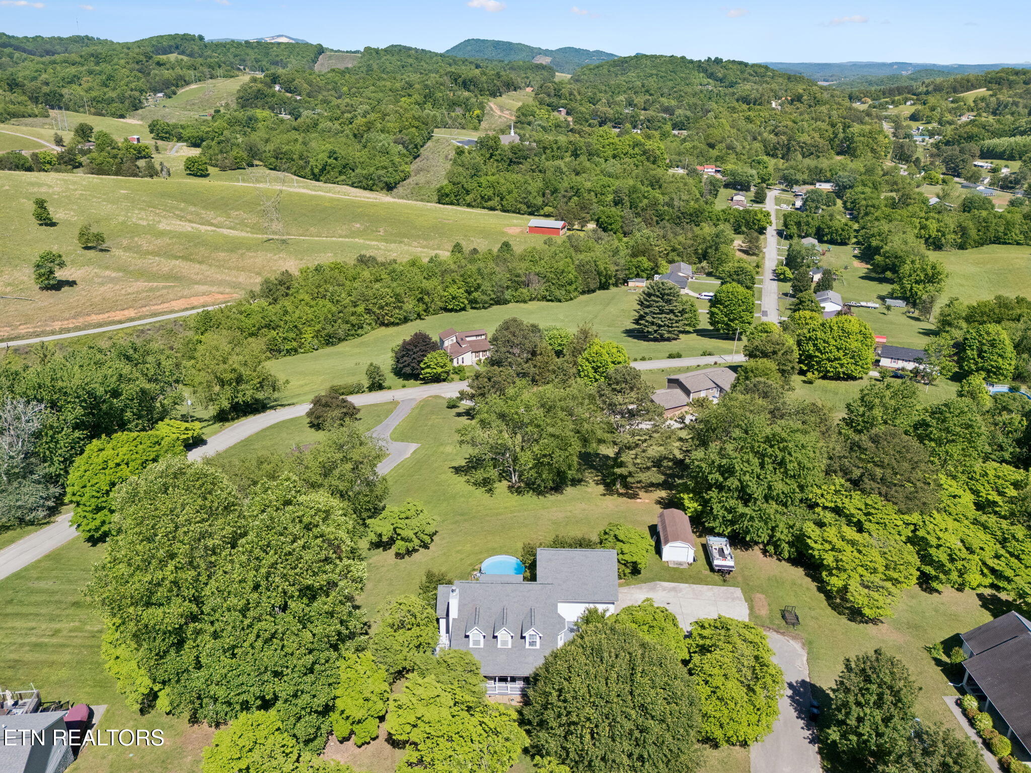 137 Meadow Run Bean Station, TN 37708 - Photo 37 of 42 53-137 Meadow Run - 053