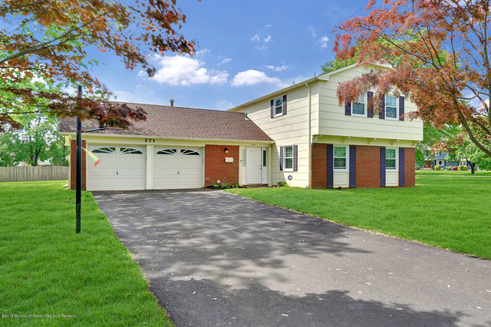 271 Stillwells Corner Road Freehold, NJ 07728 - Photo 4 of 77 2