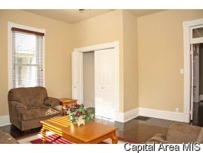 1330 North 3rd Street Springfield, IL 62702 - Photo 3 of 12