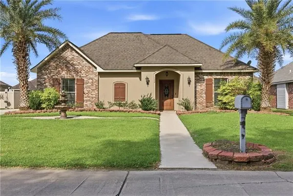 $265,000 | 132 Dufresne Drive, Vacherie, LA 70090
