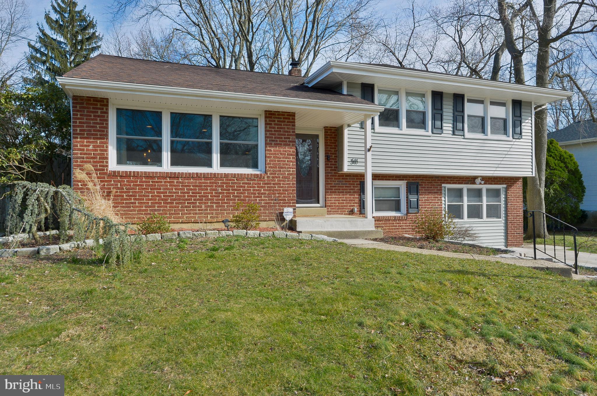 511 Bancroft Road Cherry Hill, NJ 08034 - Photo 2 of 27