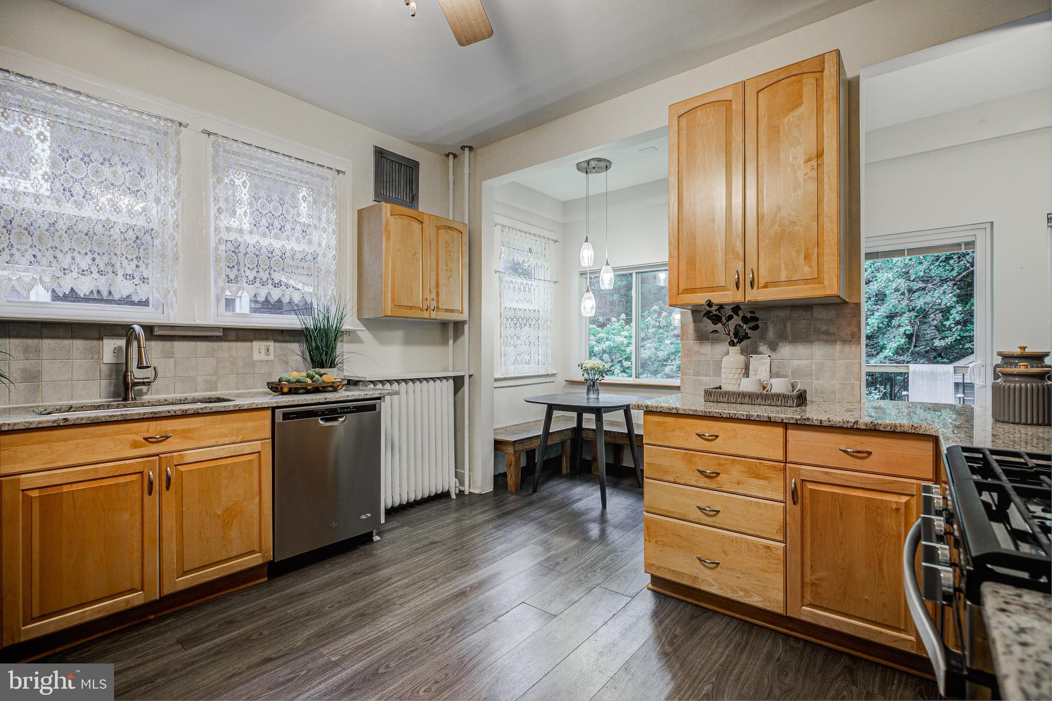 2604 Ken Oak Road Baltimore, MD 21215 - Photo 18 of 56
